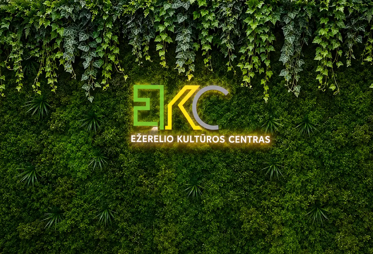 Didelio formato stabilizuotų samanų kūrinys erdvėje